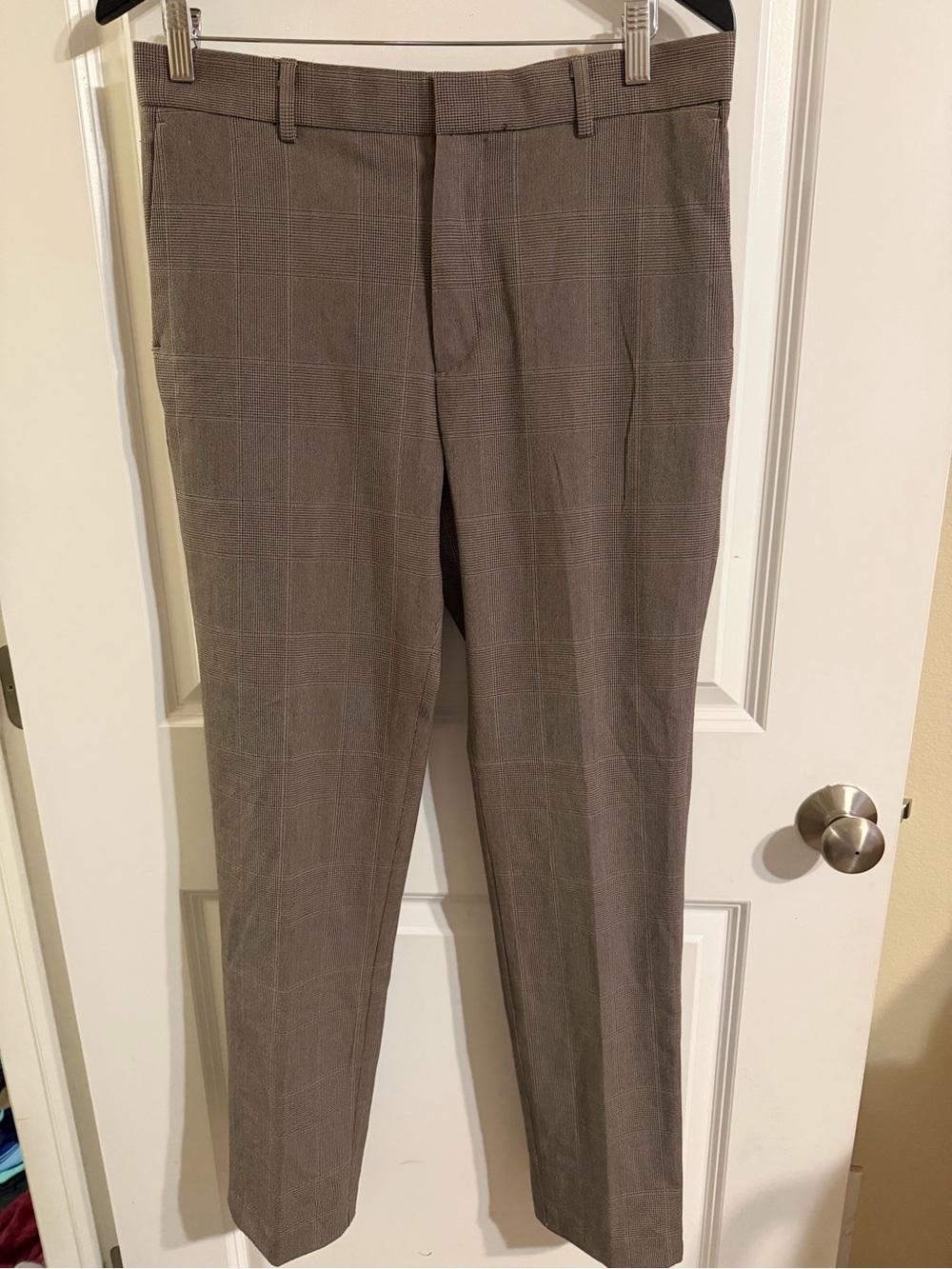 H&M women's Dress Pants in Taupe Plaid